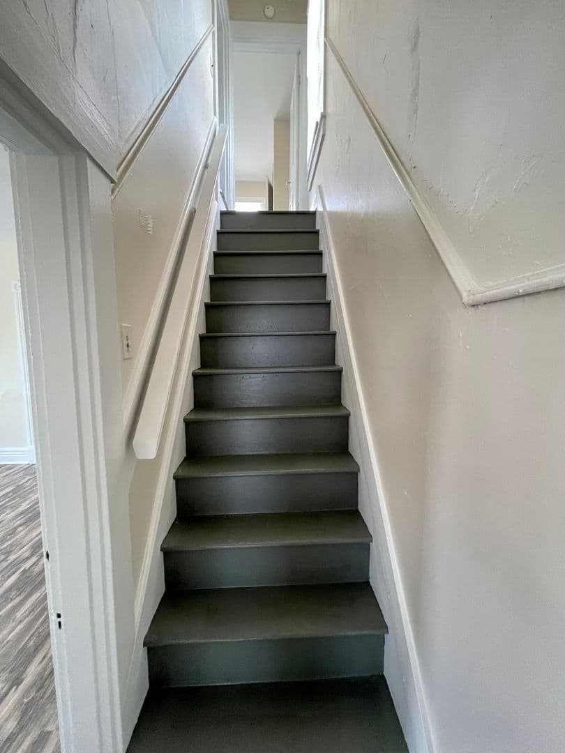 Middletown House: 1100 Baltimore Street