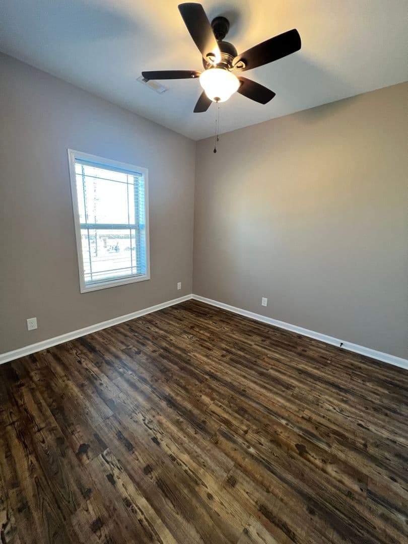 Shelbyville Apartment: 216 Buffalo Valley Drive