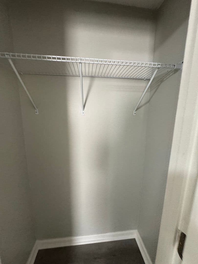Johnson City Apartment: 712 Lamont St.