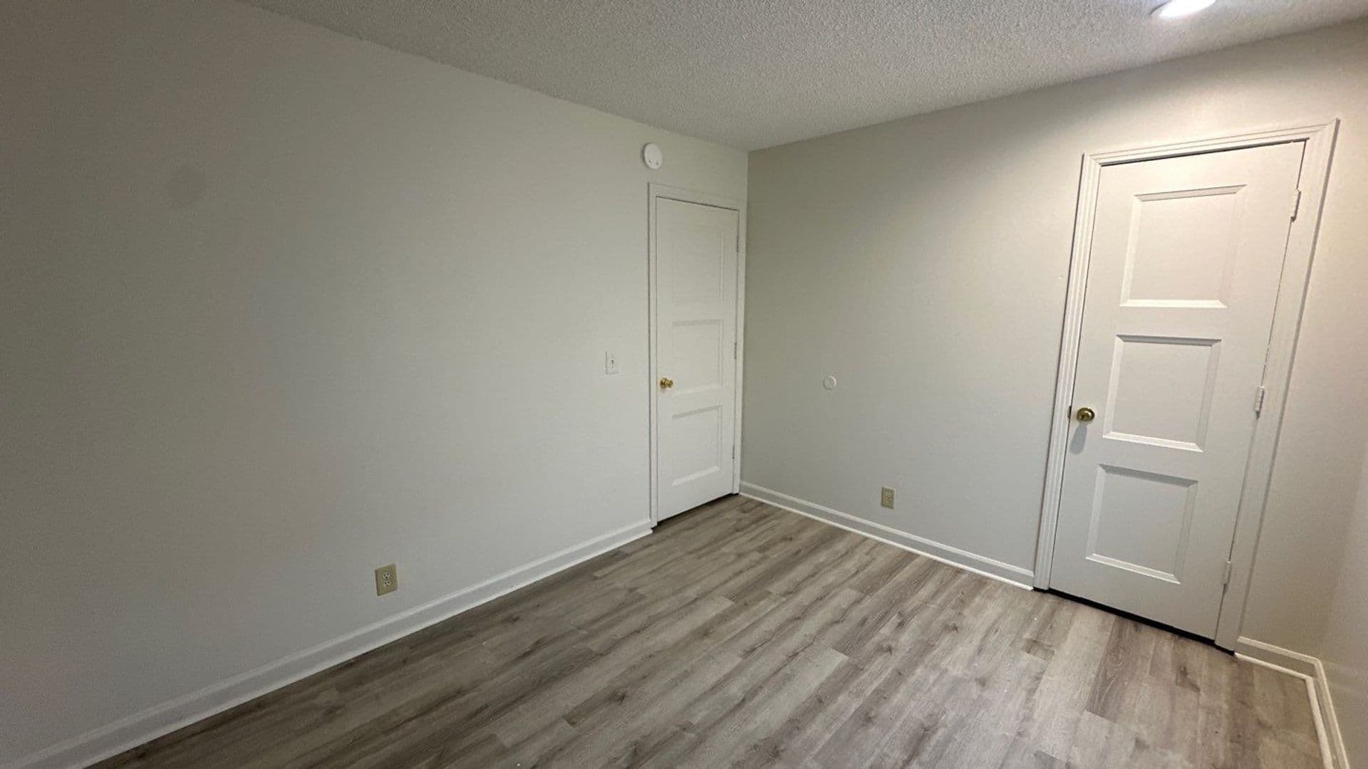 Gallatin Apartment: 1041 Woods Ferry Road