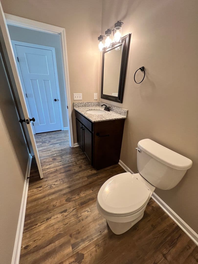 Shelbyville Apartment: 212 Buffalo Valley Drive