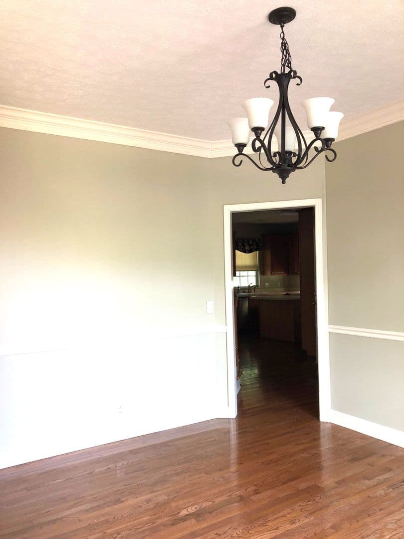 Hendersonville House: 101 Chesapeake Harbor Boulevard