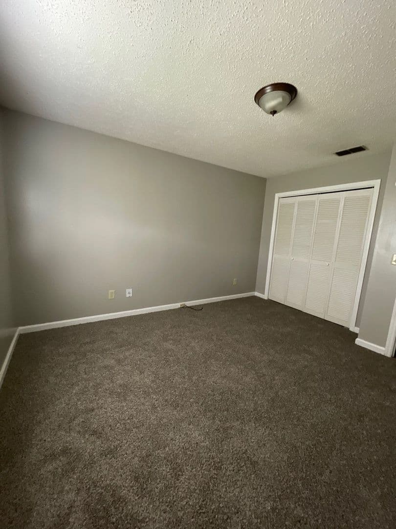 Murfreesboro House: 3638 Barfield Crescent Road