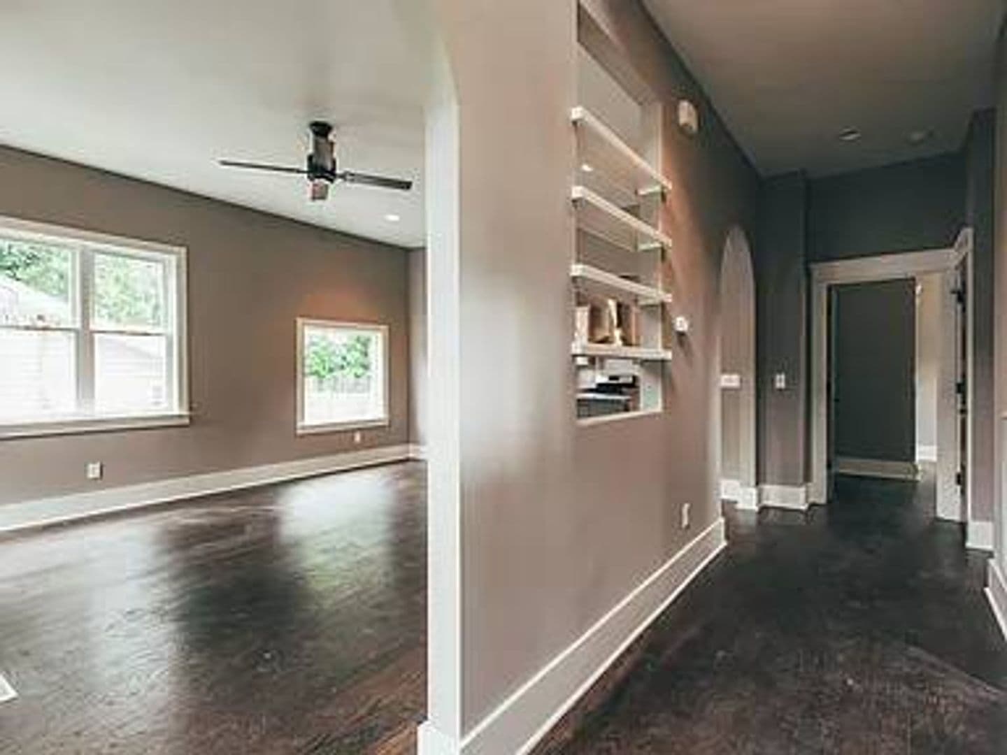 Nashville House: 1629 Chase Street