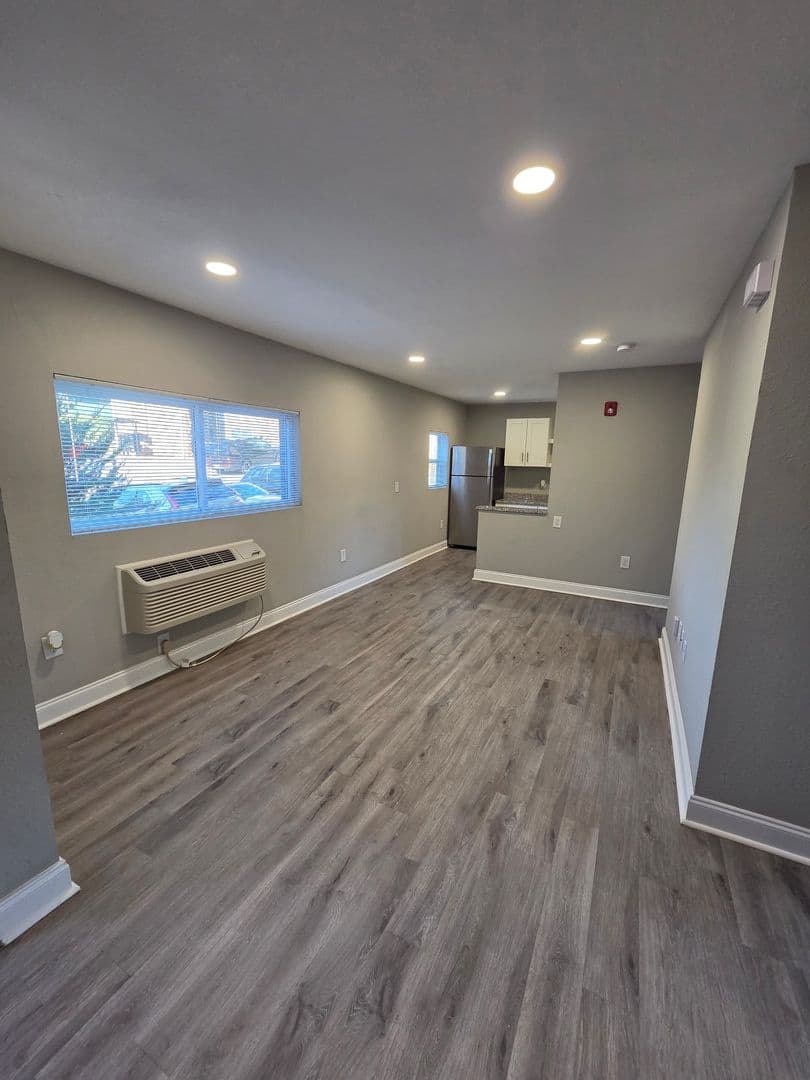 Knoxville Apartment: 2300 Davenport Rd.