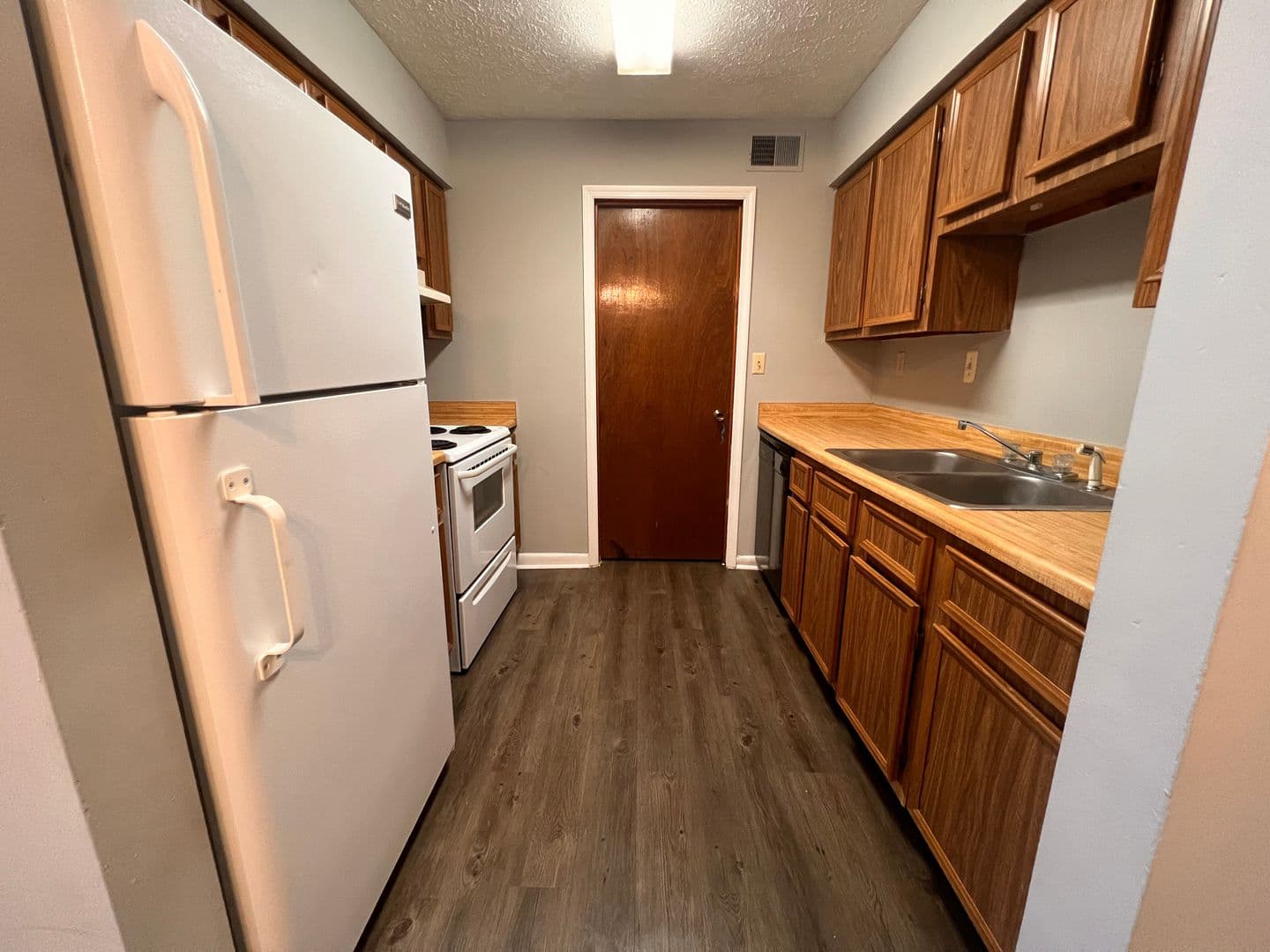 McMinnville Apartment: 314 Oriole Drive