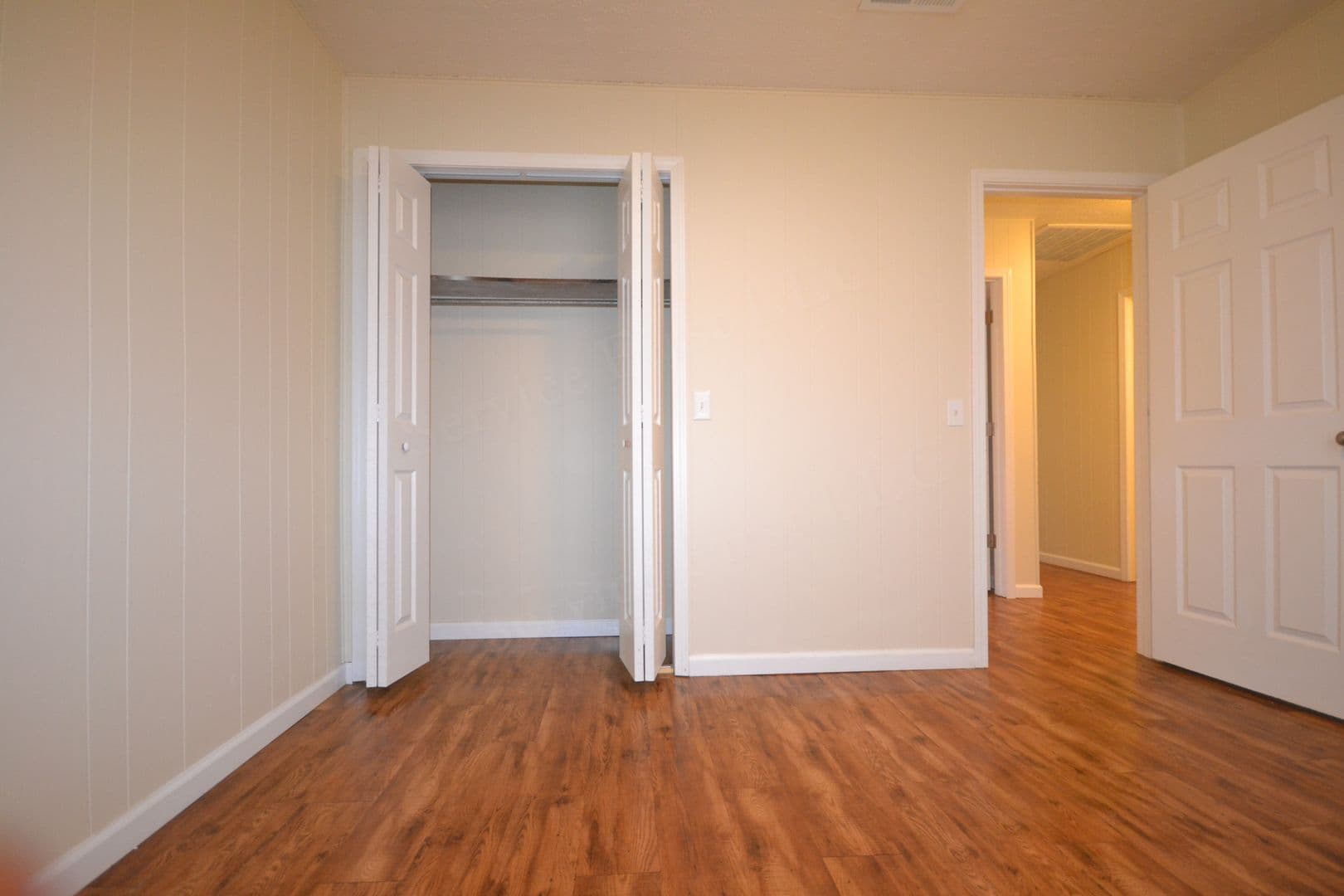 Bolivar Apartment: 215 W. South Street