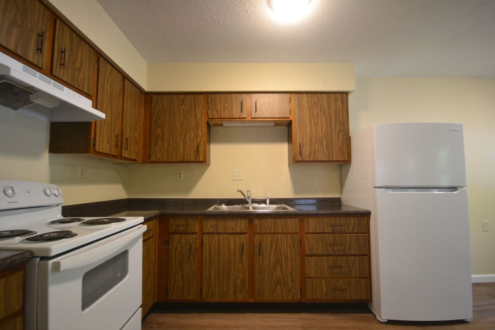 Cross Timbers Apartment: 28325 State Highway P