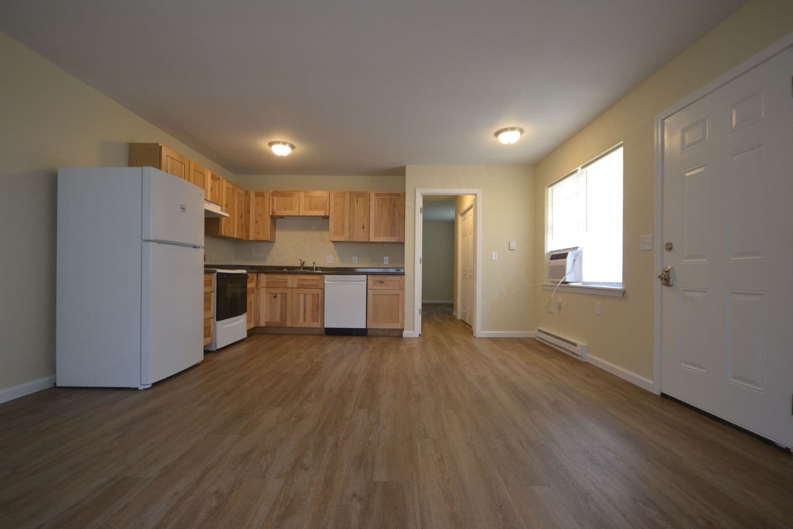 Deepwater Apartment: 615 S 8th St