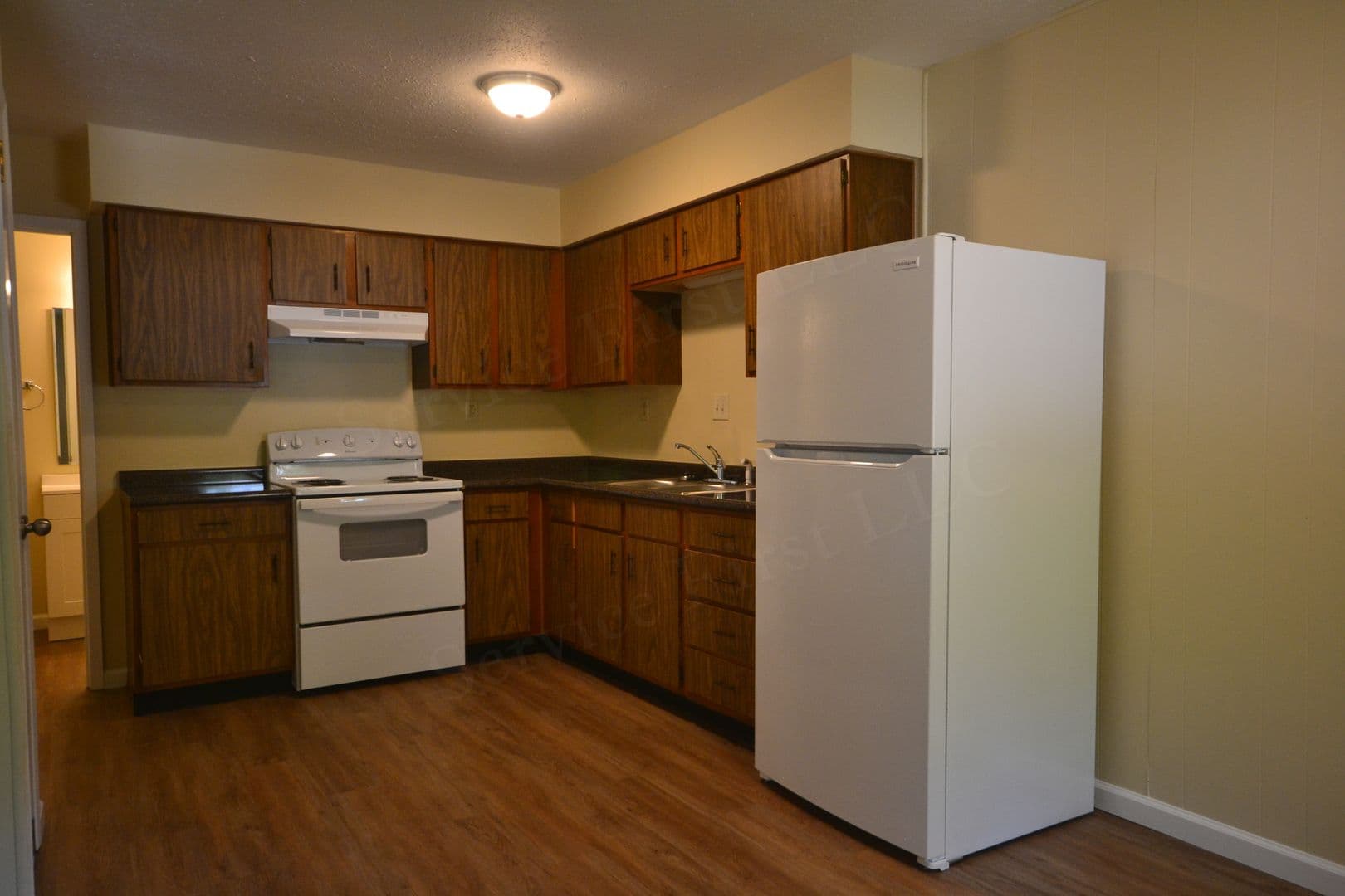 Cross Timbers Apartment: 28325 State Highway P