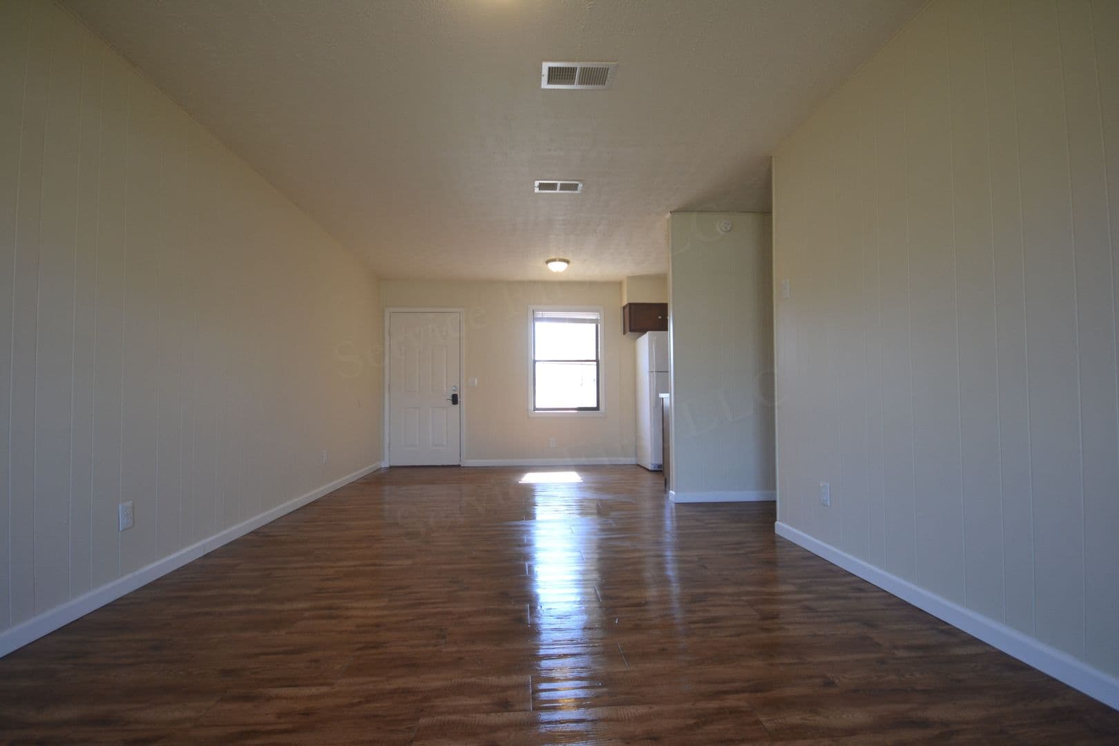 Bolivar Apartment: 215 W. South Street