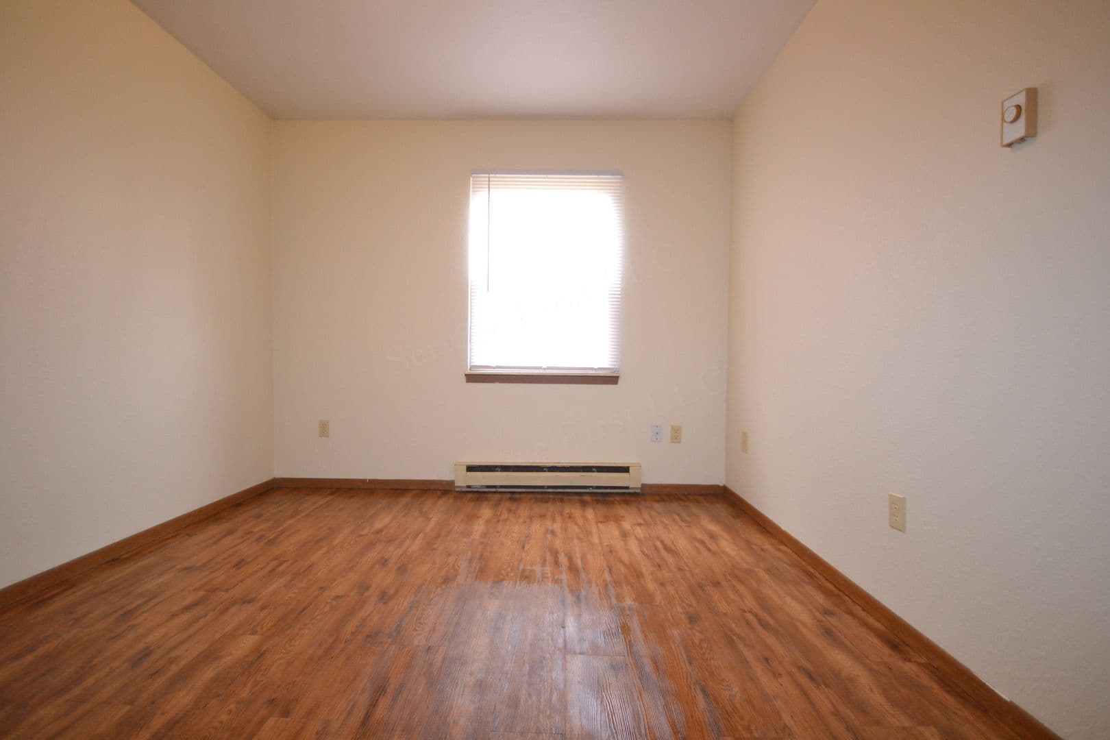Marshfield Apartment: 511 Church St