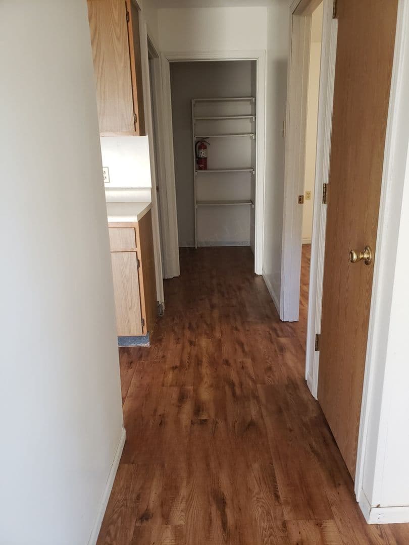Ashland Apartment: 200 Church St