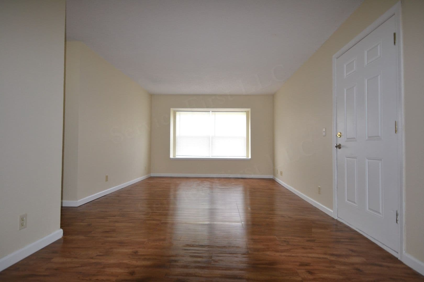 Bolivar Apartment: 915 W College