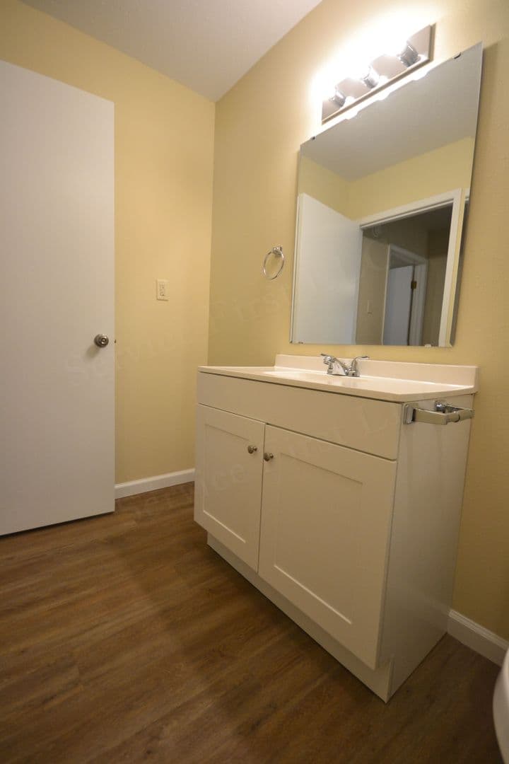 Cross Timbers Apartment: 28325 State Highway P