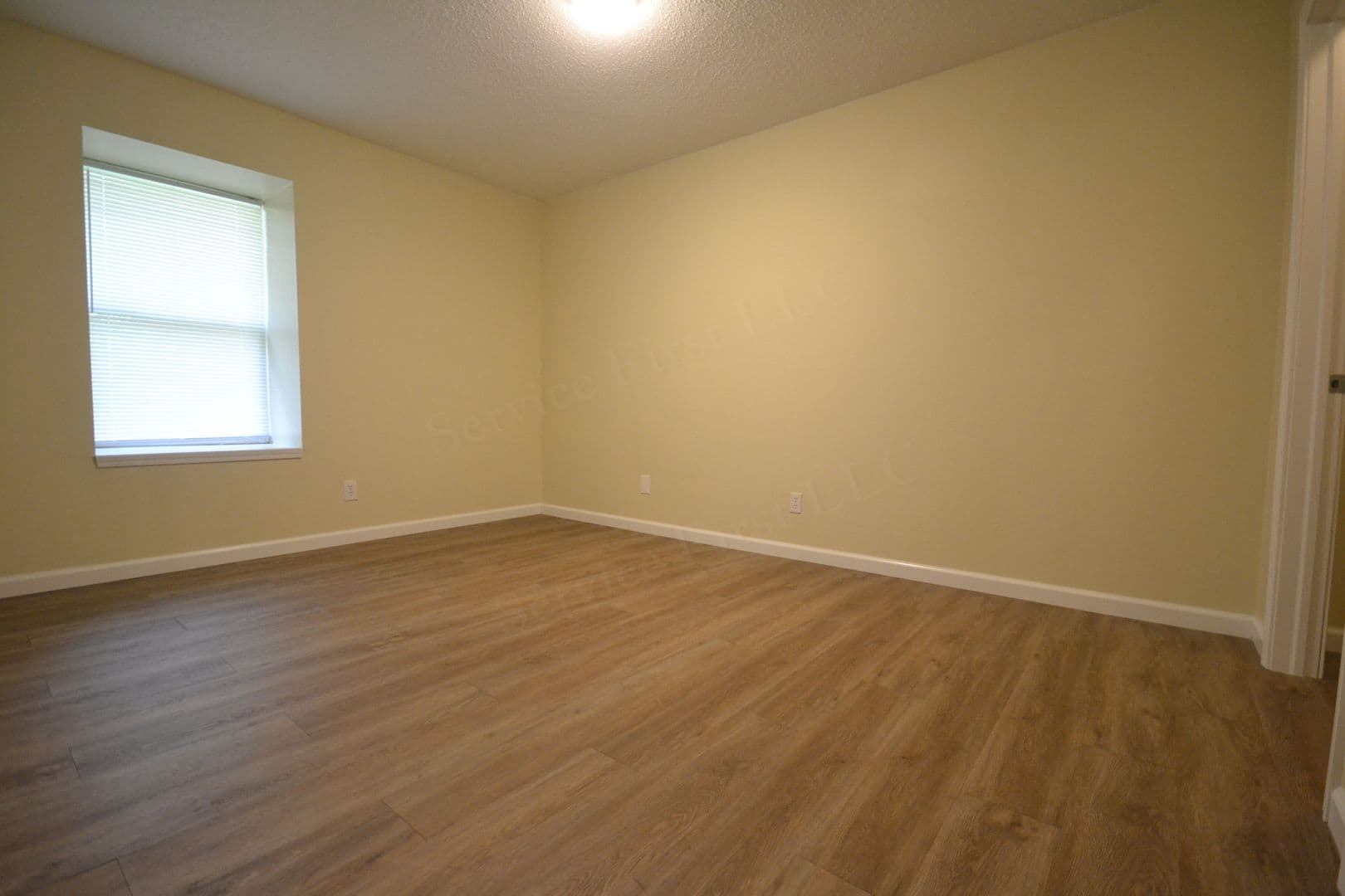 Branson Apartment: 406 Judy St