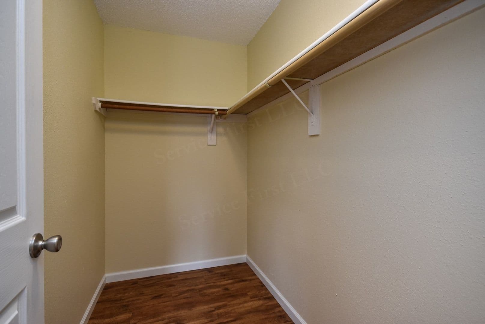 Branson Apartment: 407 Judy St
