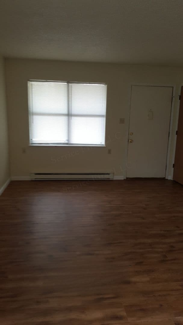 Ashland Apartment: 200 Church St