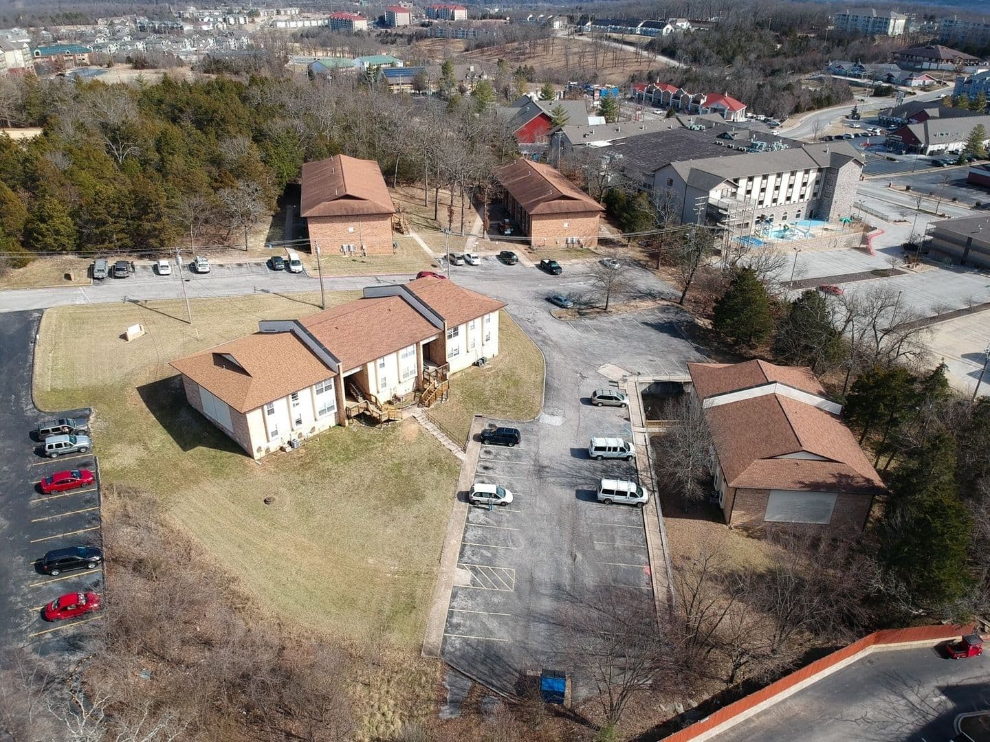 Branson Apartment: 407 Judy St