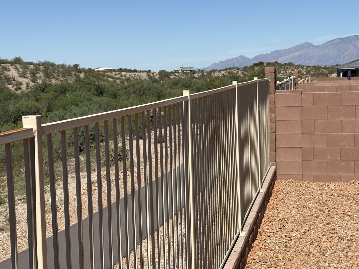 Tucson House: 7316 S Gray Jay Drive