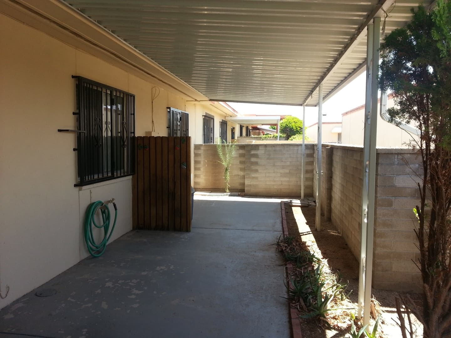 Tucson House: 760 S. Calle Del Sol