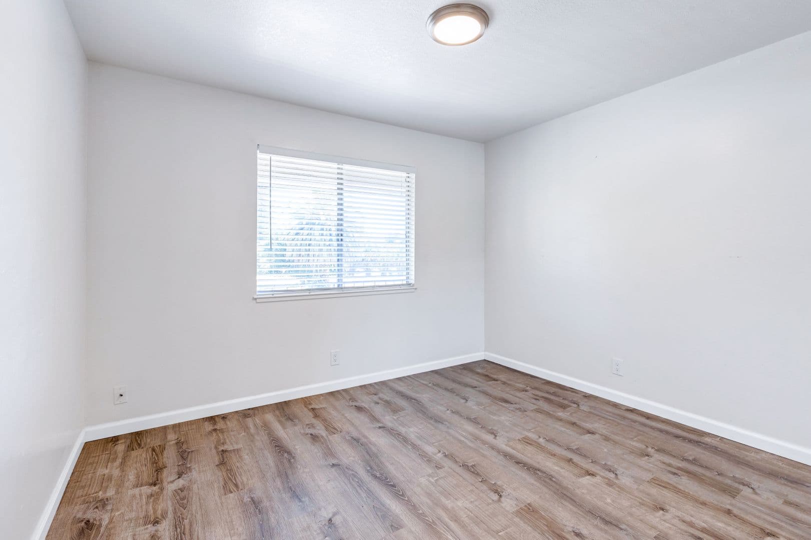 Napa Apartment: 931-939 Golden Gate Drive