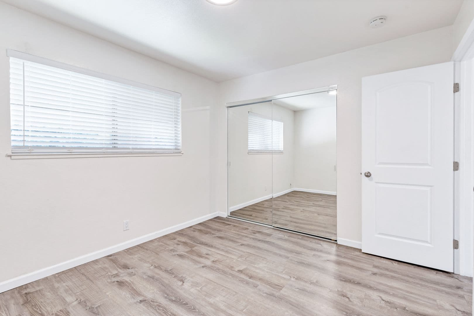 Napa Apartment: 931-939 Golden Gate Drive