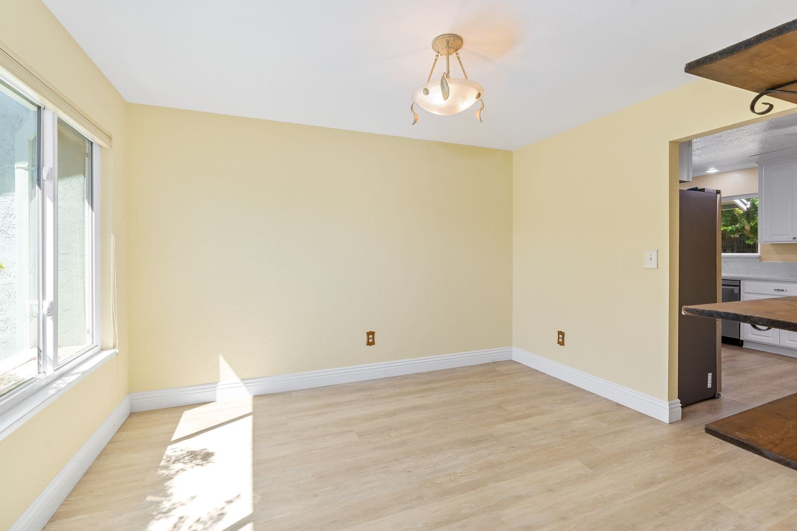 Napa House: 1019 Banbury Ct