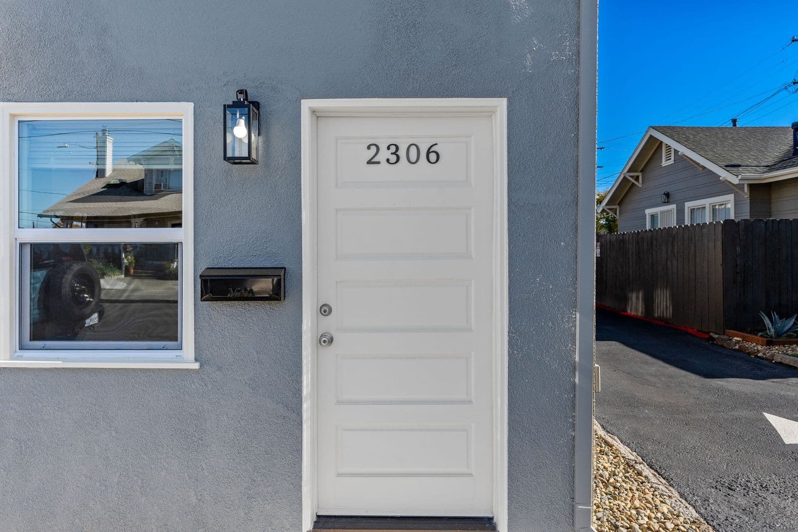 Napa Apartment: 1423 Lincoln Avenue