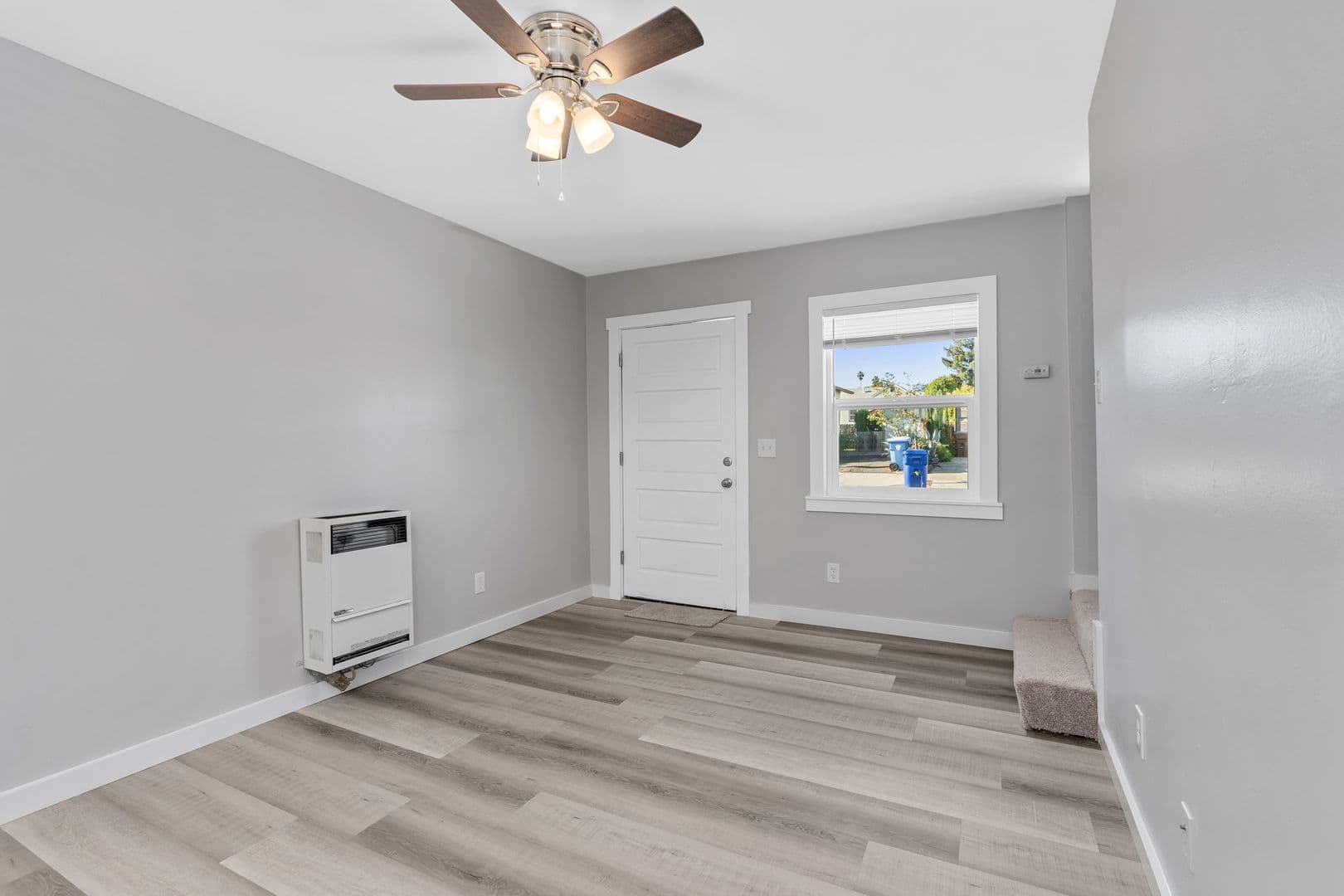 Napa Apartment: 1423 Lincoln Avenue