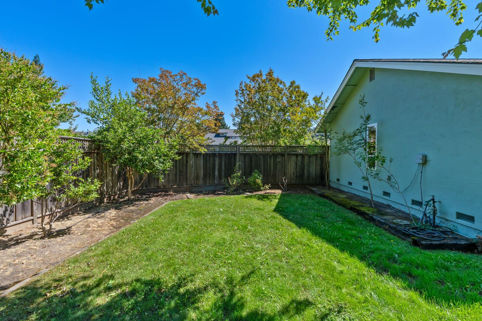 Napa House: 1019 Banbury Ct
