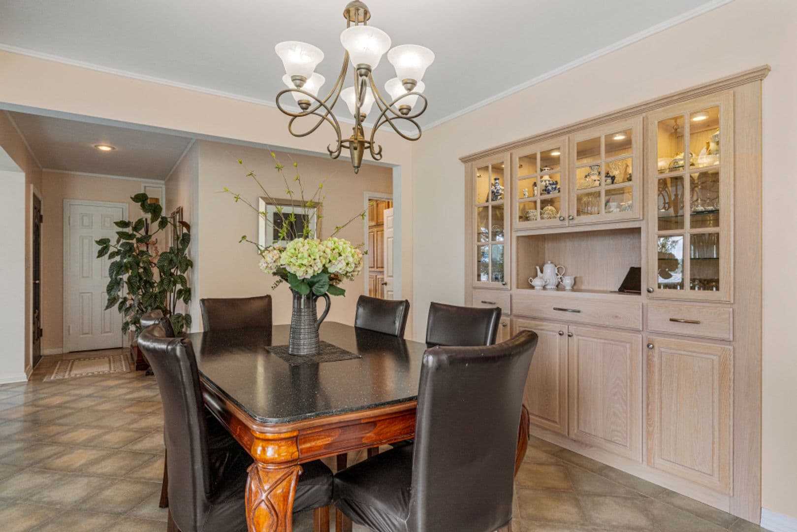 Klamath Falls House: 525 Mesa St