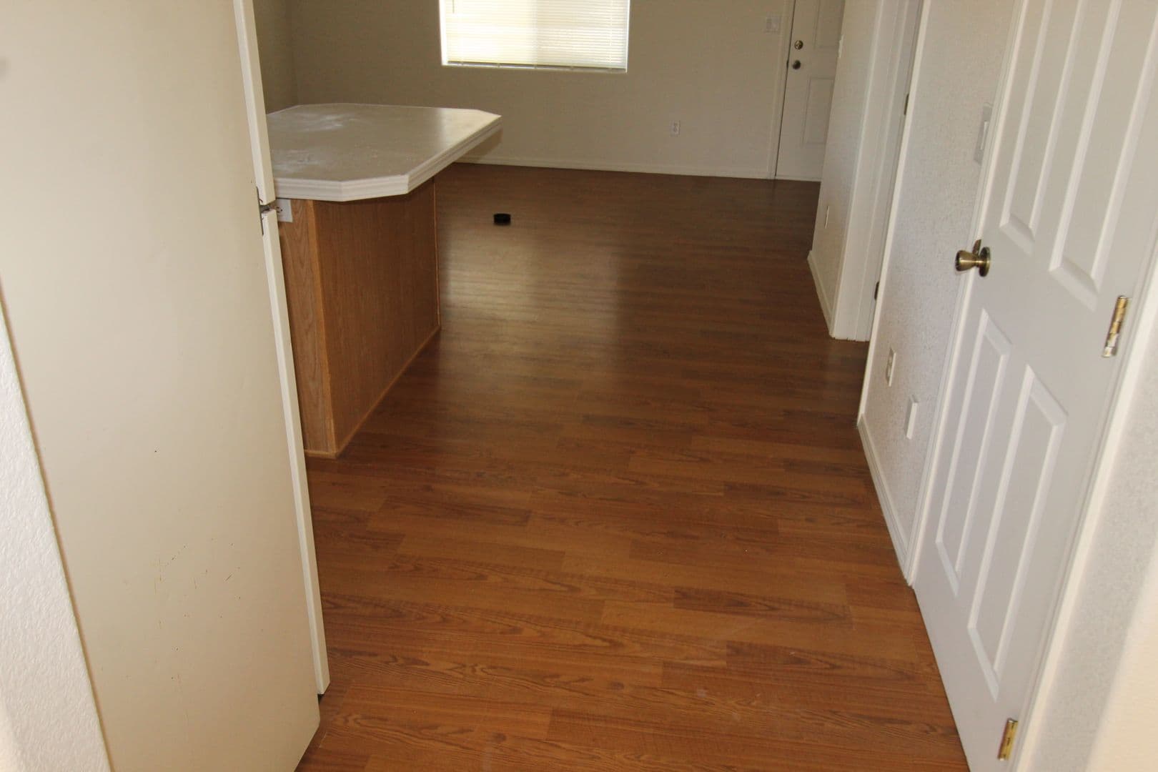 Klamath Falls Apartment: 2019/2023 Garden Avenue