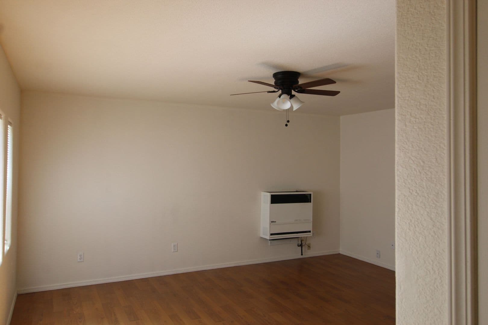 Klamath Falls Apartment: 2019/2023 Garden Avenue