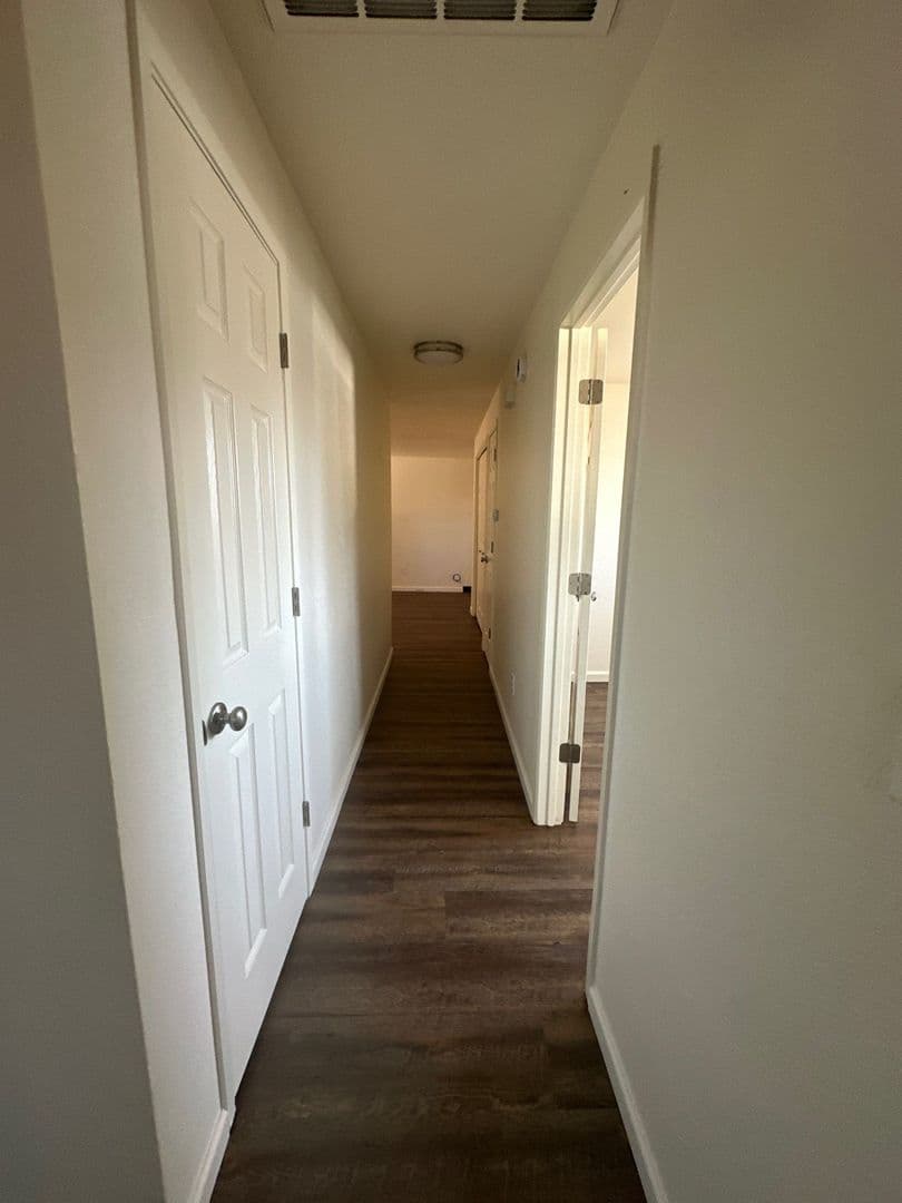 Klamath Falls Apartment: 1418 and 1420 Pleasant Ave