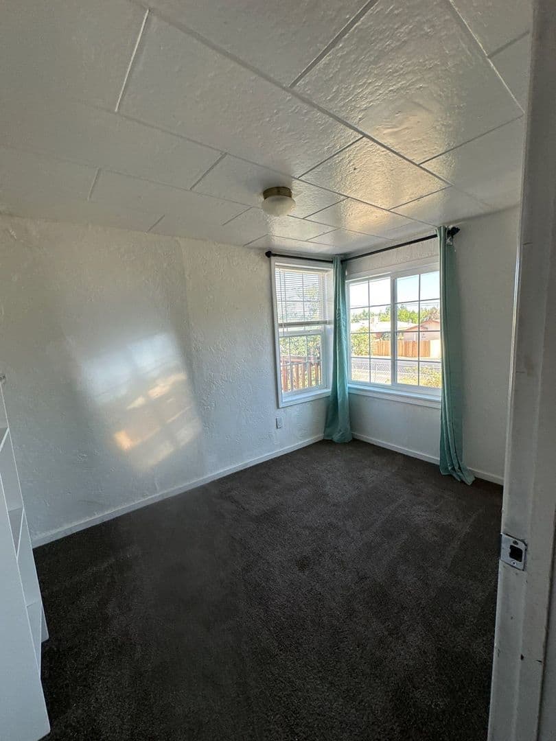 Klamath Falls House: 243 Nevada St