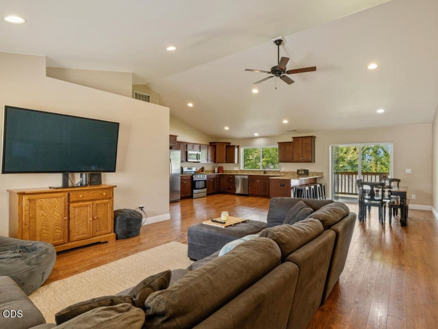 Klamath Falls House: 2852 Glacier Dr