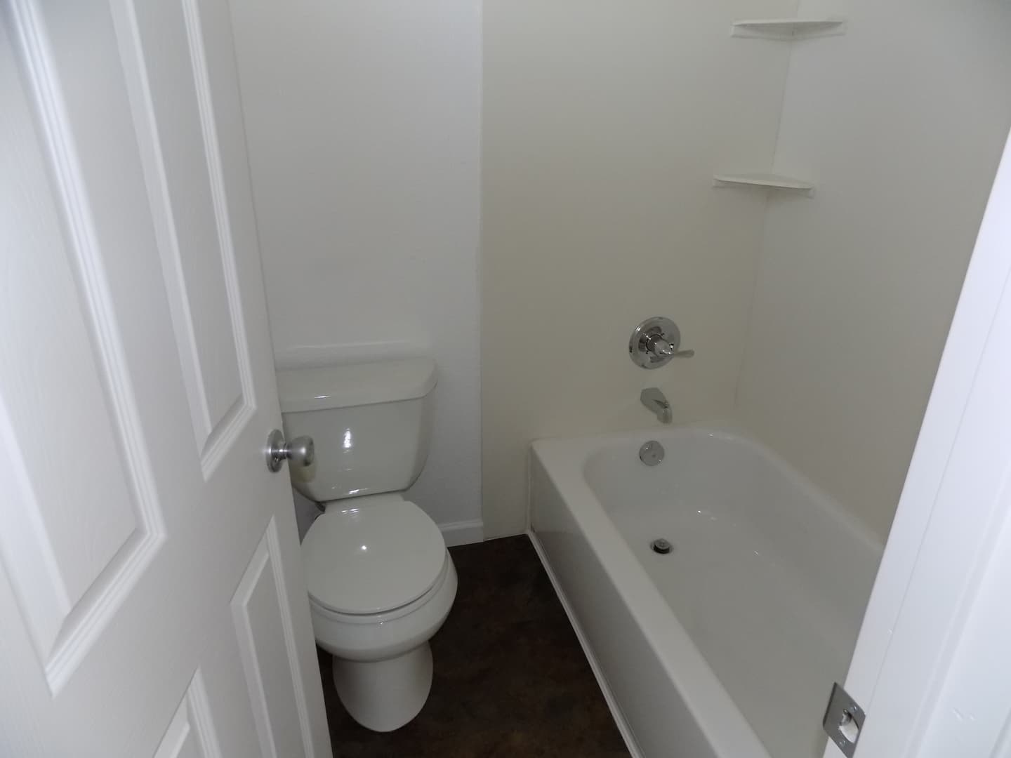Klamath Falls Apartment: 1131 Walnut Ave