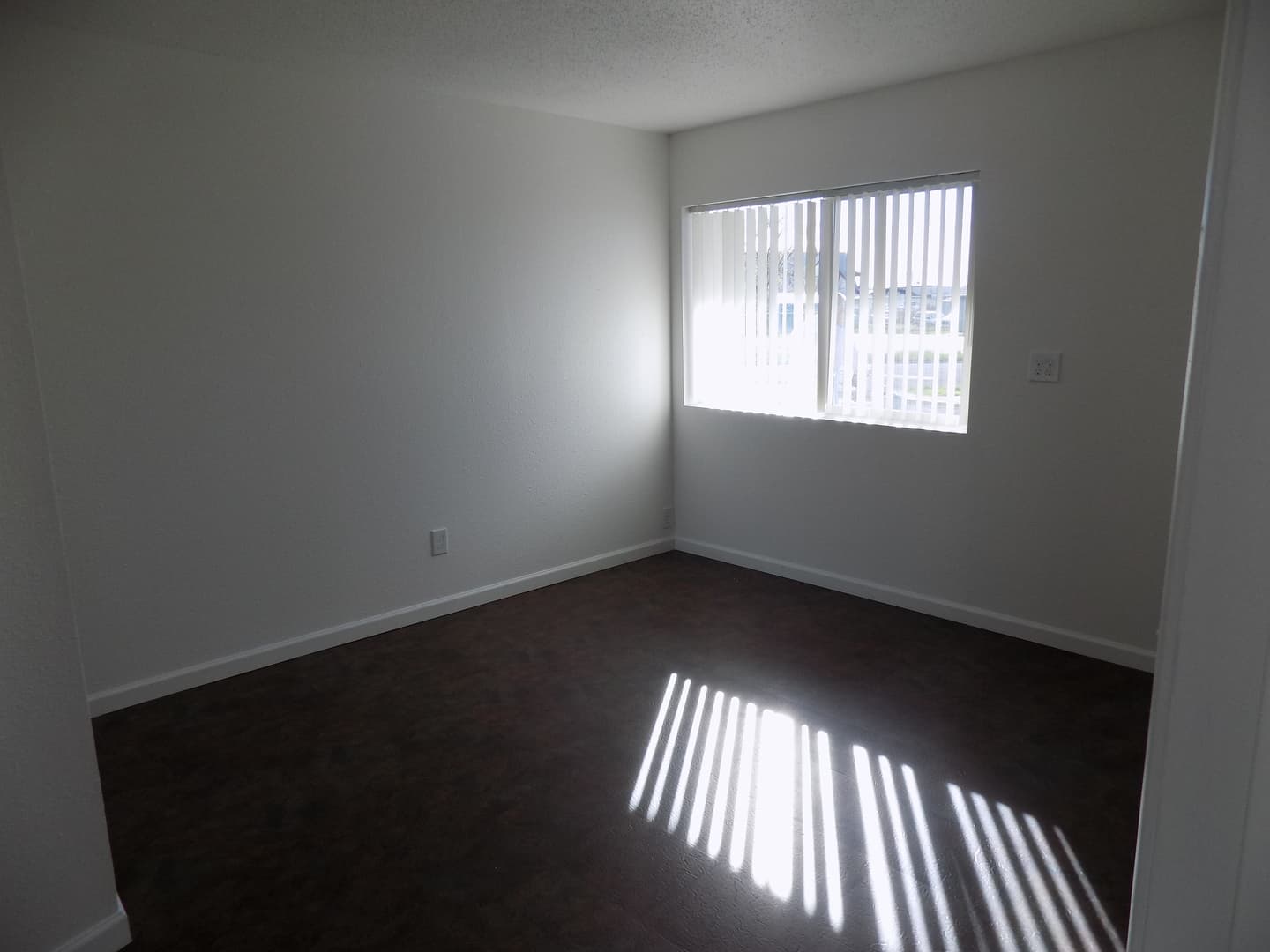 Klamath Falls Apartment: 1131 Walnut Ave