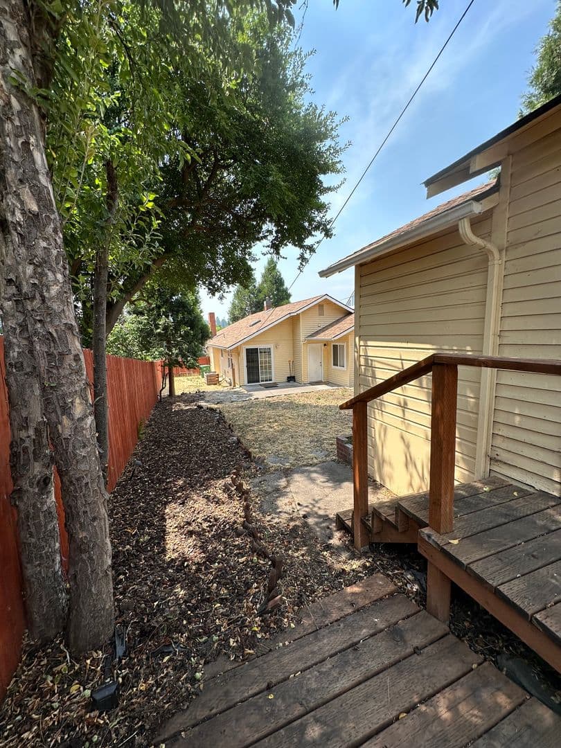 Klamath Falls House: 919 Eldorado Ave