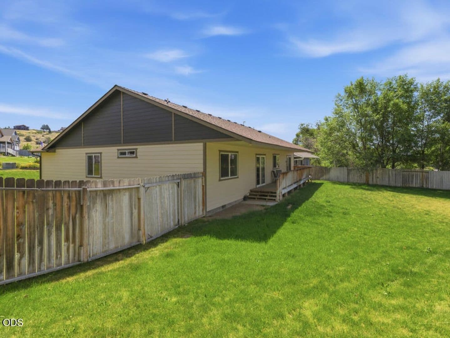 Klamath Falls House: 2852 Glacier Dr