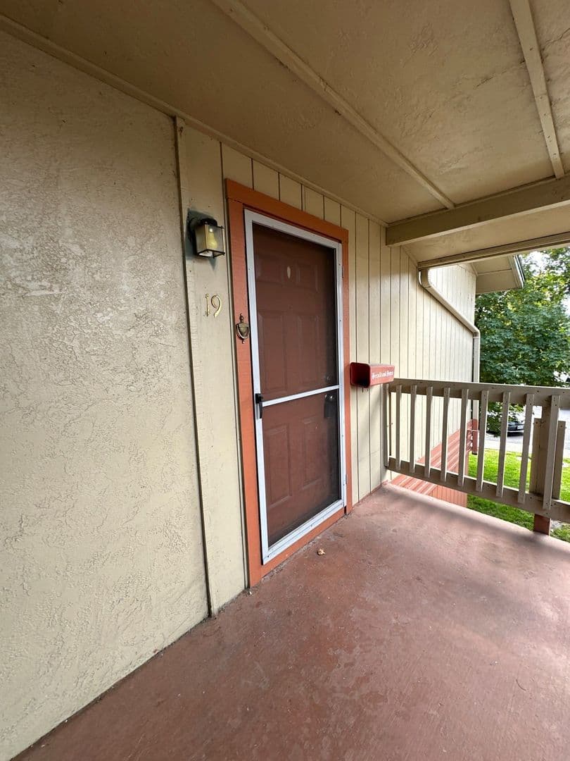 Klamath Falls Apartment: 1331 Avalon St