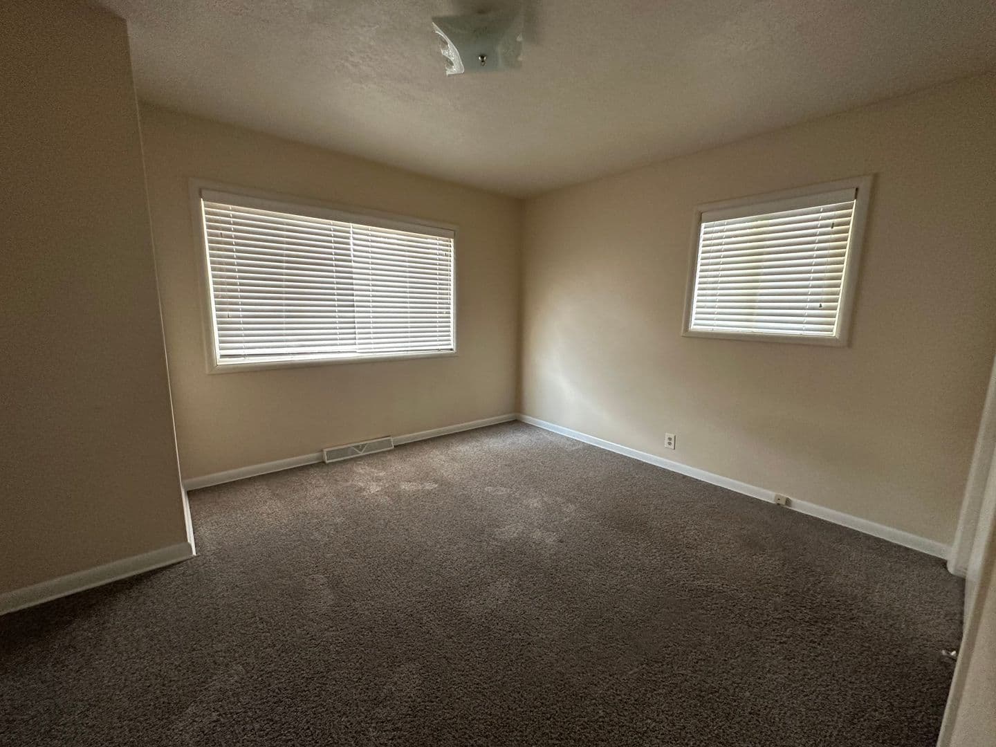 Klamath Falls House: 919 Eldorado Ave