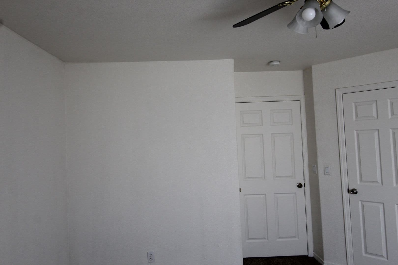 Klamath Falls Apartment: 2019/2023 Garden Avenue