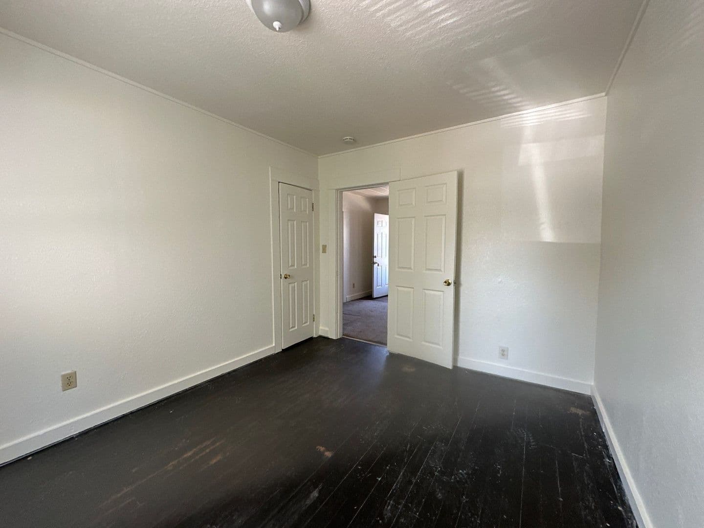 Klamath Falls Apartment: 1513 Oregon Ave