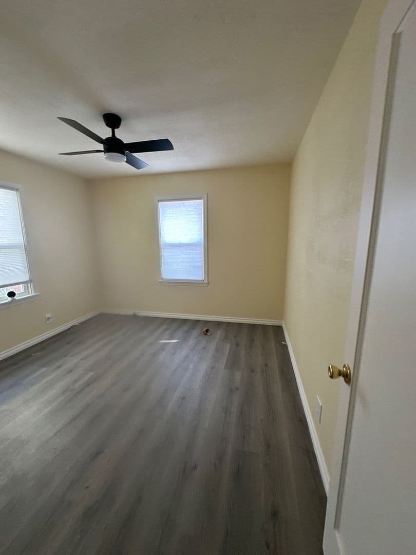 Klamath Falls House: 2445 White Ave