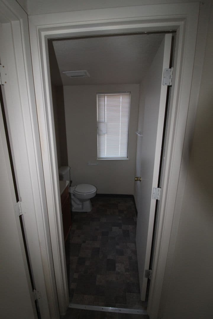 Klamath Falls House: 2332 Linda Vista Dr