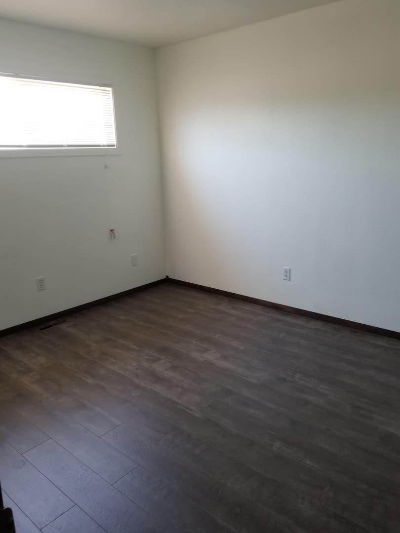 Klamath Falls Apartment: 626 - 632 Lytton St