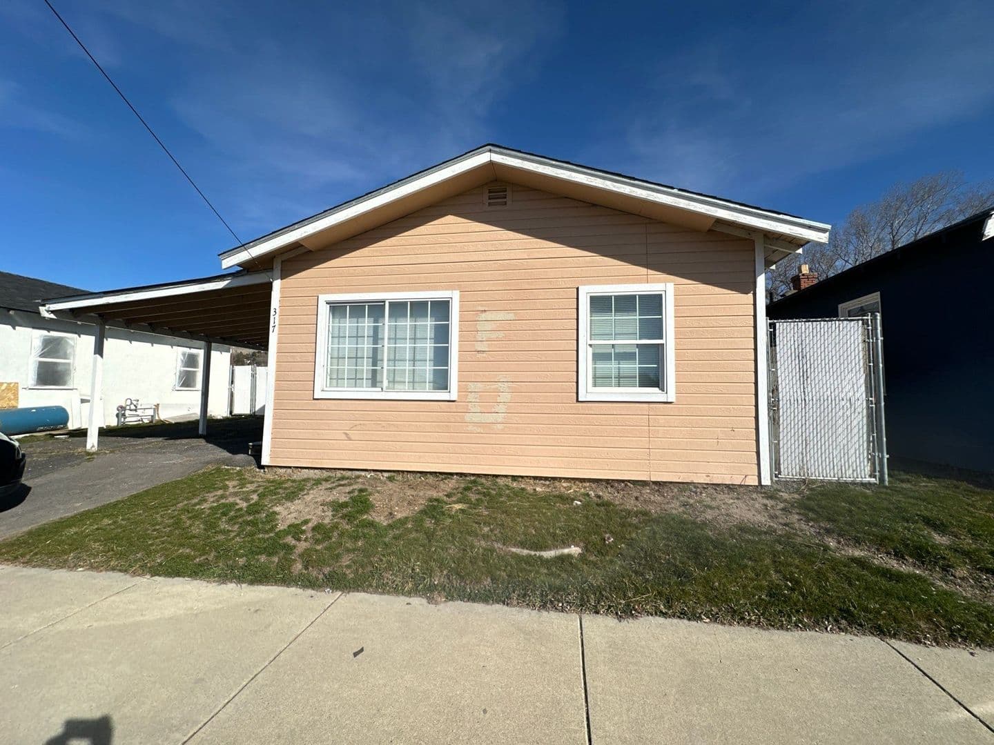 Klamath Falls House: 317 Martin St