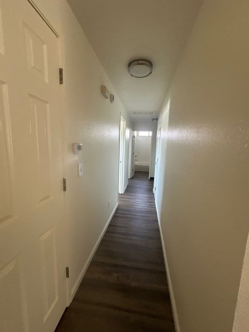 Klamath Falls Apartment: 1418 and 1420 Pleasant Ave